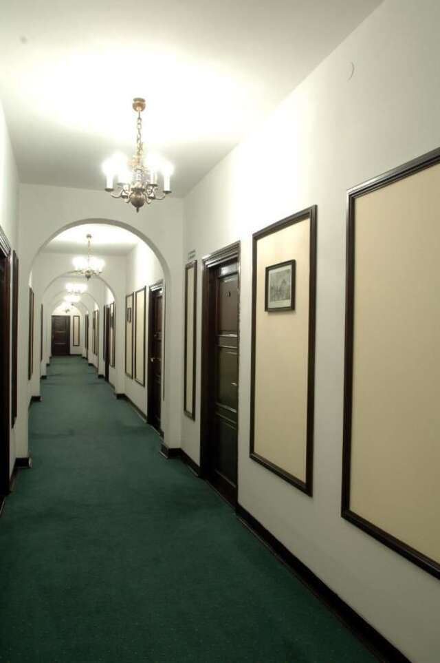 Отель Hotel 